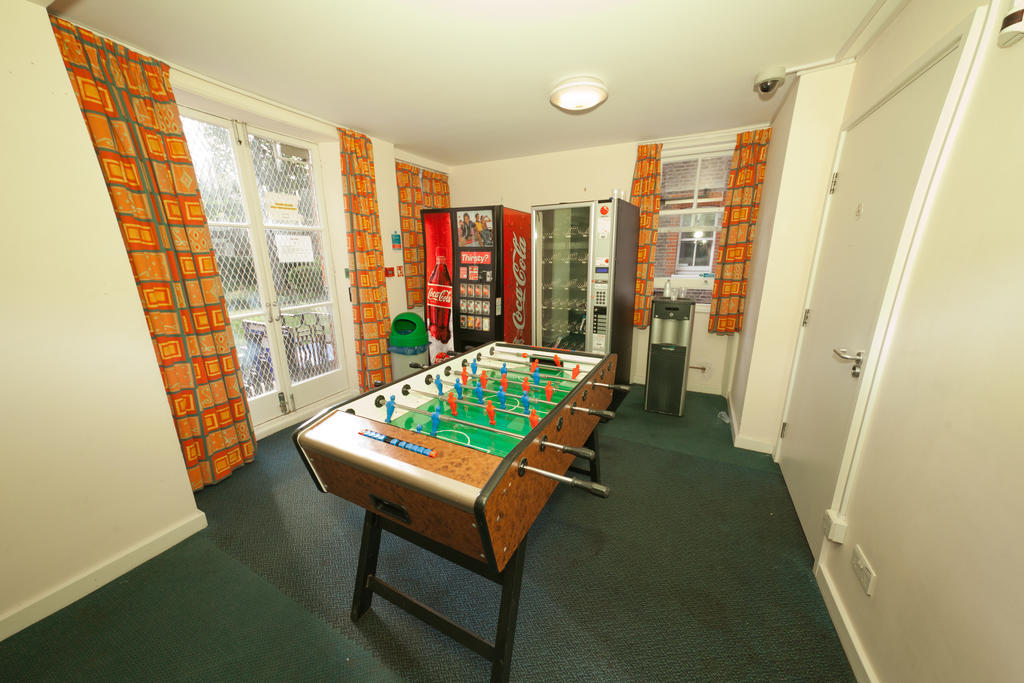 Hostel Evelyn Gardens Londýn Exteriér fotografie