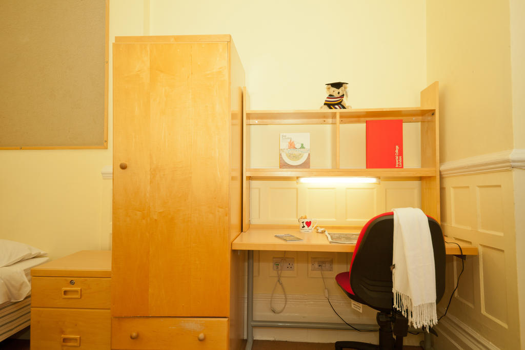 Hostel Evelyn Gardens Londýn Pokoj fotografie